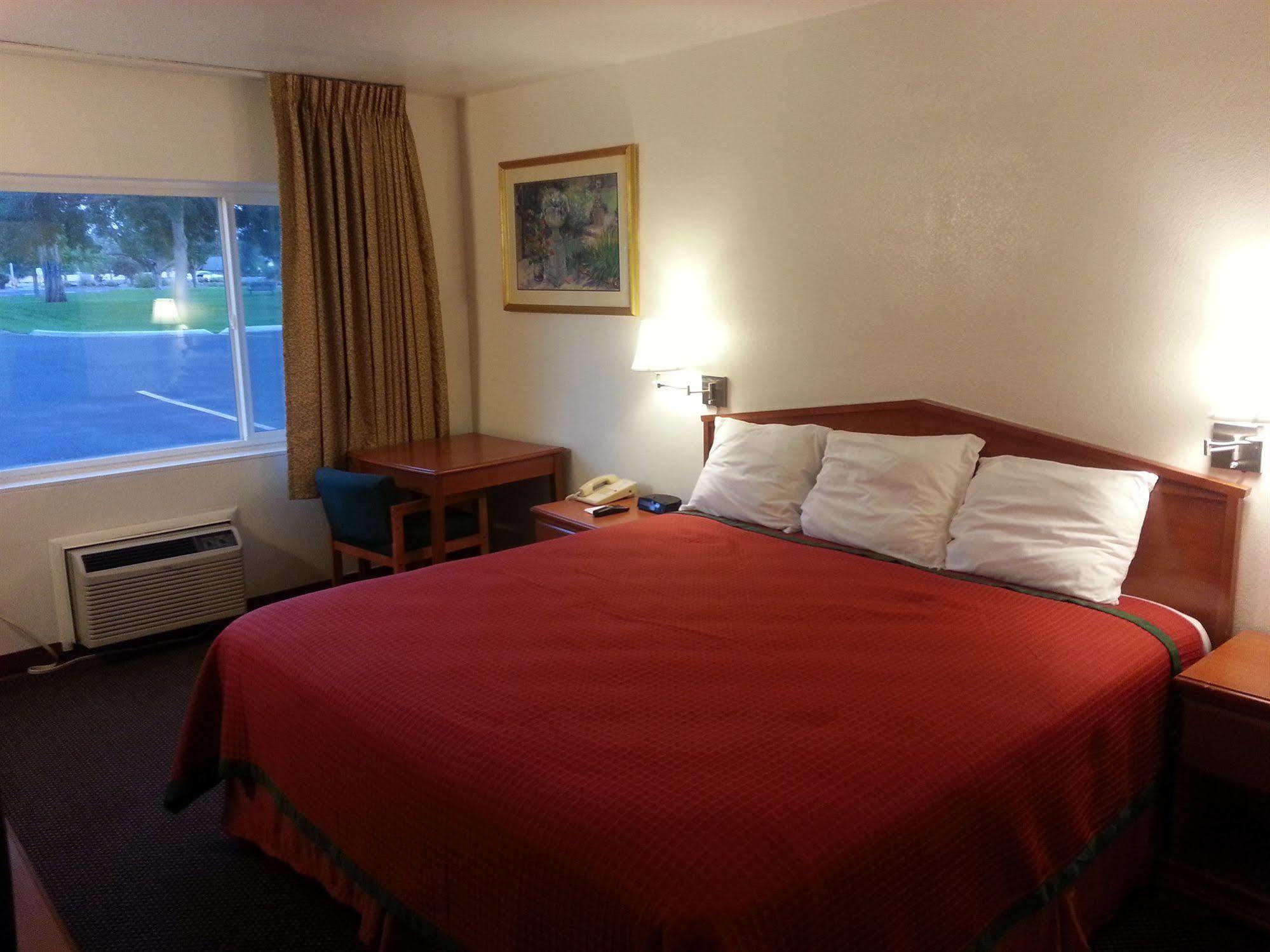 Econo Lodge Moses Lake Εξωτερικό φωτογραφία